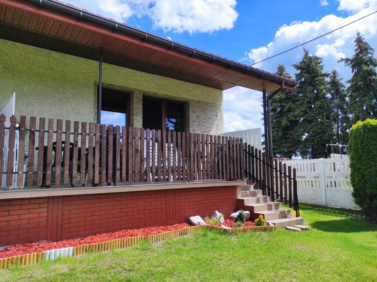 Agroturystyka Kobylnica Nad Wisla エクステリア 写真